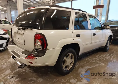 2006 Chevrolet Trailblazer Ls из США, поврежденный, VIN 1GNDT13S662345579